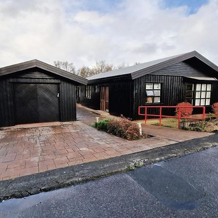 Ferienwohnung Cozy Haven In Hafnarfjoerthur Exterior foto