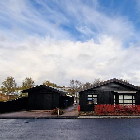 Ferienwohnung Cozy Haven In Hafnarfjoerthur Exterior foto